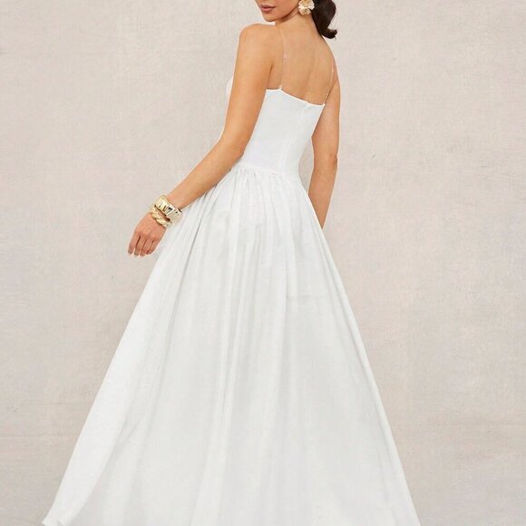 White Boho Women's Beach Vacation Long Dress With Bandeau Top - Picture 2 of 7